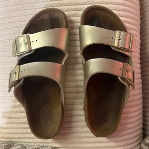 Youth Birkenstocks, 2 straps, leather, gold.